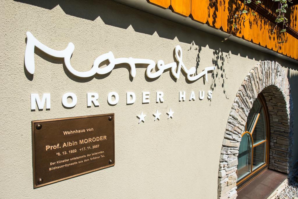 Moroder Haus Hotel ไมย์อาโฮเฟิน ภายนอก รูปภาพ