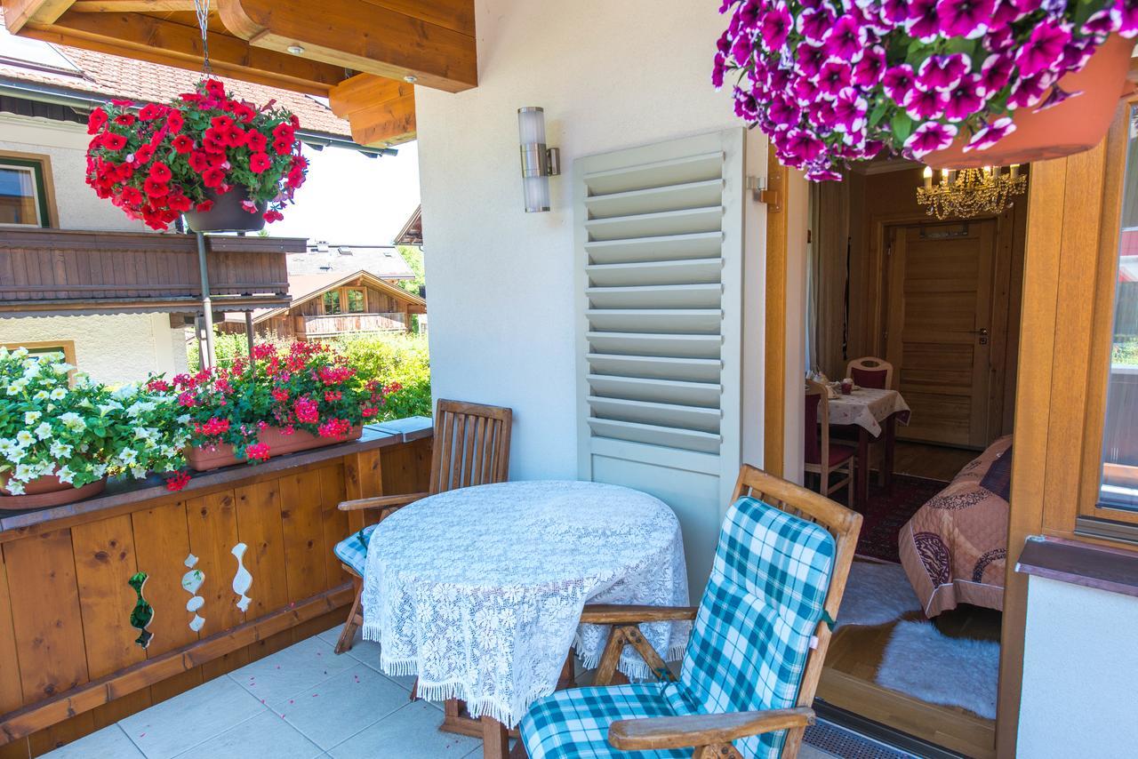 Moroder Haus Hotel ไมย์อาโฮเฟิน ภายนอก รูปภาพ