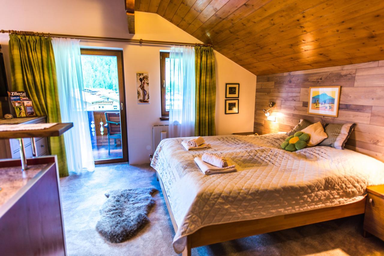 Moroder Haus Hotel ไมย์อาโฮเฟิน ภายนอก รูปภาพ