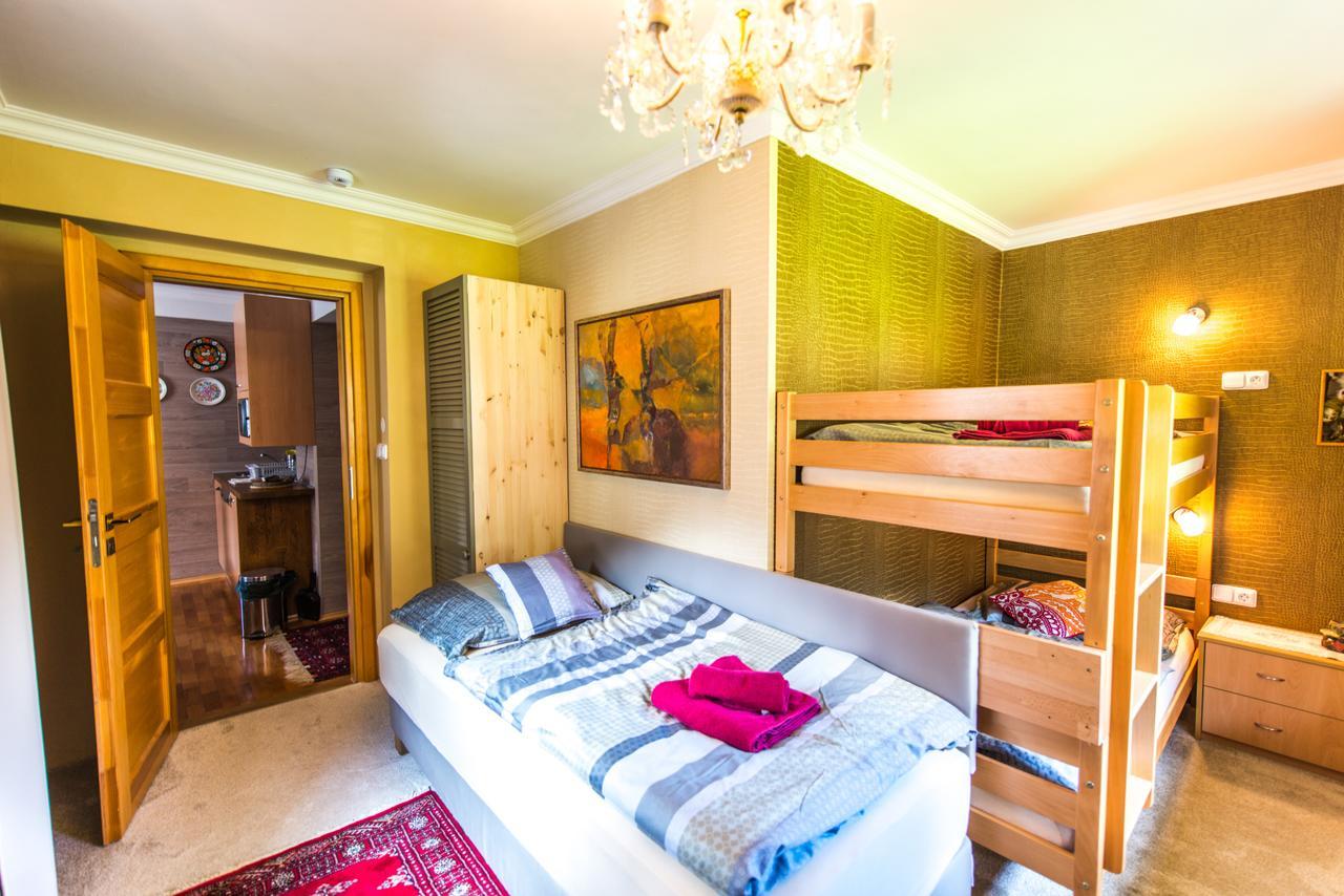 Moroder Haus Hotel ไมย์อาโฮเฟิน ภายนอก รูปภาพ
