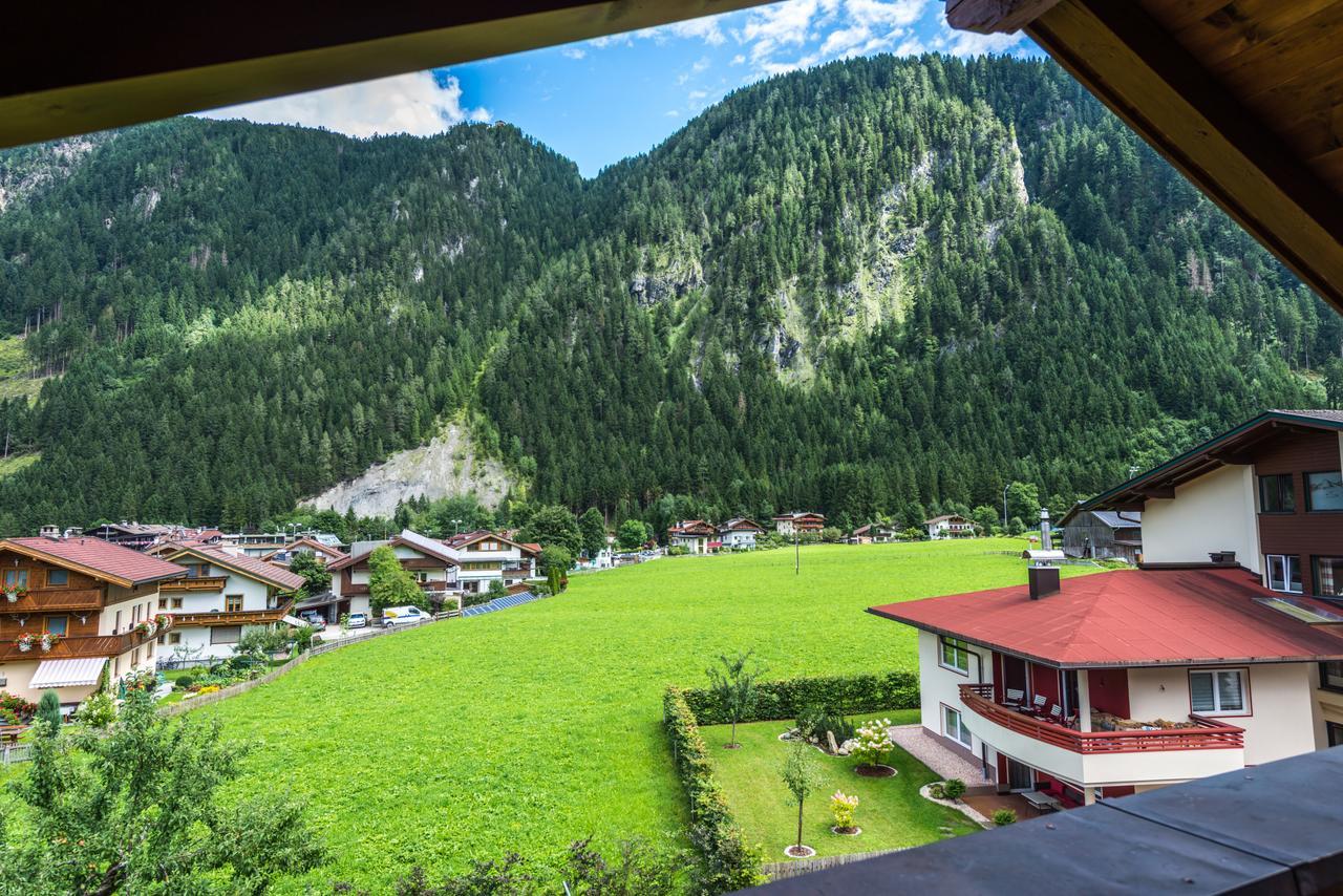 Moroder Haus Hotel ไมย์อาโฮเฟิน ภายนอก รูปภาพ